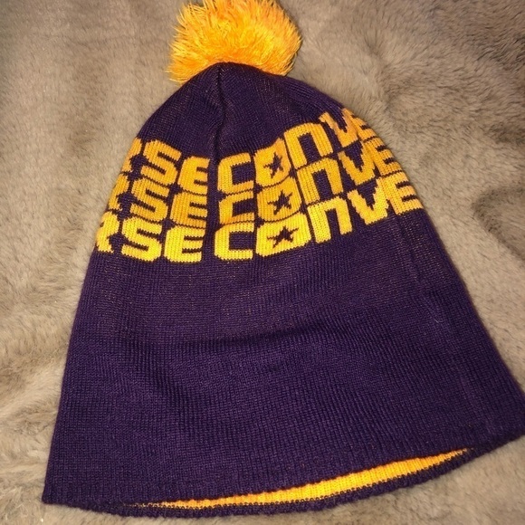 PURPLE Converse Toque Beanie w Yellow Print & Pompom - Picture 2 of 2